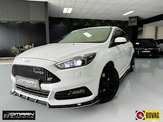 Ford Focus 2.0 ST-2 250PK 2016 RECARO MAXTON