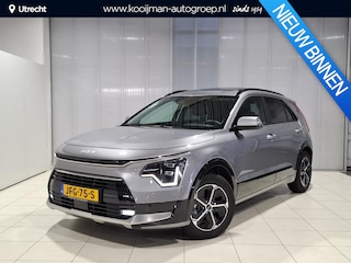 Kia Niro 1.6 GDi DynamicPlusLine Stoel en Stuur verwarming, Schuif kantel dak, Apple Carplay/Android Auto, Navigatie, Camera.