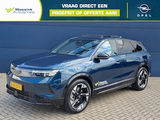 Opel Grandland Electric Business Edition 97 kWh | Schuif-/Kanteldak | Camera | Stoel-/Stuurverwarming | 360 Graden Camera | Apple Carplay |