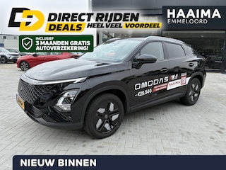 Omoda 5 1.5 T-GDi SHS-H Premium | DEMO | Panoramisch Schuif/kanteldak | Keyless | Lederen bekleding | Stoelverwarming | Snel rijden | 7 Jaar fabrieksgarantie