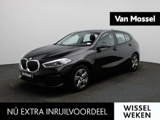 BMW 118i Business Edition | Automaat | Apple Carplay / Android Auto | Parkeer sensoren | Navigatie | Virtual cockpit | Cruise control | Bluetooth | Climate control | DAB |