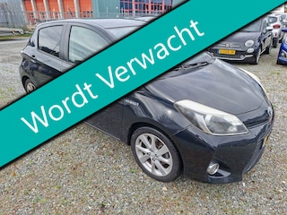 Toyota Yaris 1.5 Full Hybrid Automaat Clima Cruise Historie Zuinig rijden