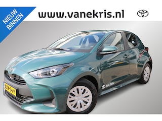 Toyota Yaris 1.5 Hybrid 115 Comfort Elektrische zijspiegels, Achteruitrijcamera, Apple en Adroid auto.