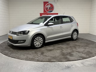 Volkswagen Polo 1.0 BlueMotion Edition, Navi, Blue tooth, All season, Cruise, Prijs incl. Nieuwe apk, beurt en 3 maanden garantie