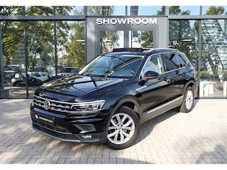 Volkswagen Tiguan 1.5 TSI ACT Highline R PANO KEYLESS 7P.