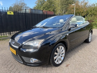 Ford Focus Coupé-Cabriolet 1.6-16V Titanium Leer/Clima/Stoelverw/PDC/Cruise