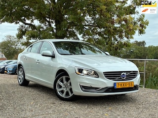 Volvo S60 1.6 T3 Summum | Leder + Cruise + Clima nu € 6.975,-!!!