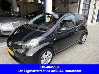 Toyota Aygo 1.0-12V Sport APK MEI 2027