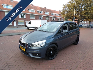 BMW 2-serie Tourer 218i Centennial Executive 7p. 7 PERSOONS M UITVOERING PANORAMDAK.....