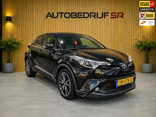 Toyota C-HR 1.8 Hybrid Dynamic Cruise! Line Assist! Acc! Camera! Stoelverwarming! Navi! Dab! Airco! Automaat! Mistlampen!