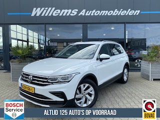 Volkswagen Tiguan 1.4 TSI eHybrid Business+ Trekhaak Wegklapbaar , Stoelverwarming , Navigatie