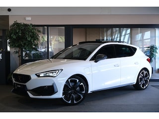 Cupra Leon 1.4 e-Hybrid VZ 245PK Pano Led Cam Navi Virtual ACC Sfeerverlichting