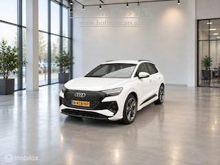 Audi Q4 40 Launch edition S Competition 77 kWh | SOH 90% | 20" | SPORTSTOELEN | CAMERA | LEDER