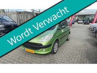Peugeot 1007 1.4 Urban 114.000km. Clima Schuifdeuren Hoge instap