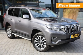 Toyota Land Cruiser 2.8 D-4D 5DRS DYNAMIC A/T VAN