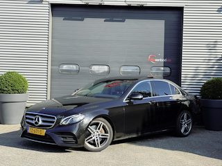 Mercedes-Benz E-klasse 220 d AMG | Panoramadak | Camera | Sfeerverlichting | Navigatie | Stoelverwarming |