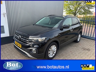 Volkswagen T-Cross 1.0 TSI Life Business AIRCO / CRUISE / NAVI / PARKEERSENSOREN / 1 EIGENAAR