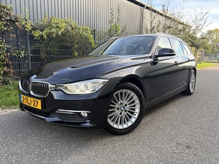 BMW 3-serie Touring 316i High Executive / AUTOMAAT / NAVI / LEER / CRUISE / TREKHAAK
