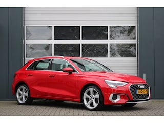 Audi A3 Sportback 40 TFSI e Business edition ACC/Virtual/RS.Seats/Stoelverwarming/Keyless/Lane.Assist/PDCv+a/LED/Carplay/NAV/18"LM