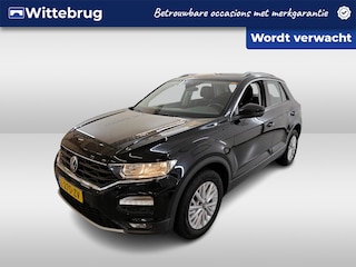 Volkswagen T-Roc 1.0 TSI Style / 16"LMV / APP.Connect / NAVI