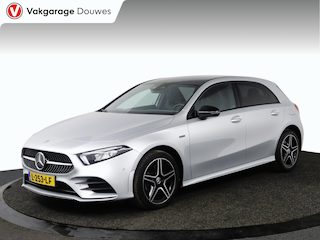 Mercedes-Benz A-klasse 250 e Business Solution AMG Limited