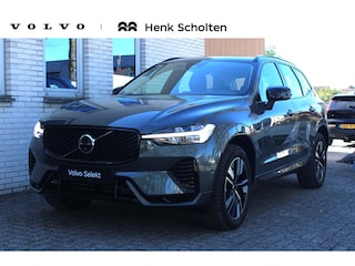 Volvo XC60 T6 Plug-in hybrid AWD Plus Dark | Panoramadak | Trekhaak | Head up display | 360 graden camera | Premium audio by Harman Kardon | Verwarmbare voorstoelen stuurwiel en achterbank