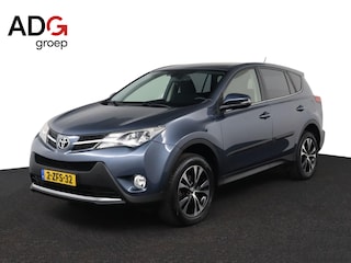Toyota RAV4 2.0 Style 4WD | Trekhaak | Parkeersensoren | Elektrische Achterklep | Cruise Control |