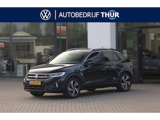 Volkswagen T-Roc 1.5 TSI R-Line Business+ 150PK / 110kW DSG, Door ons geleverd en onderhouden, panoramadak, trekhaak, R-Line in- en exterieur, 18" 'Nevada' LMV, privacy glas, keyless go & entry, elektrische achterklep, LED Matrix (IQ.Lights), dodehoekdetectie (Side Assist), achteruitrijcamera (rear view), navigatie, digital cockpit pro, elektrisch verstel-, verwarm- en inklapbare buitenspiegels, verwarmbare voorstoelen, verwarmbaar multifunctioneel lederen stuurwiel, Apple Carplay & Android Auto, adaptieve cruise control (ACC) met Travel Assist etc.