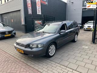 Volvo V70 2.4 Comfort Line Trekhaak Airco NAP APK