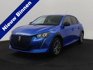 Peugeot 208 EV Style 50 kWh, zeer nette auto met de juiste opties