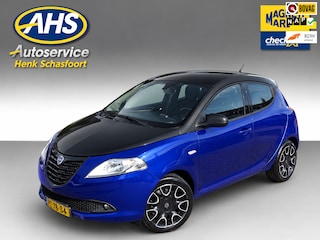 Lancia Ypsilon 0.9 TwinAir S MomoDesign