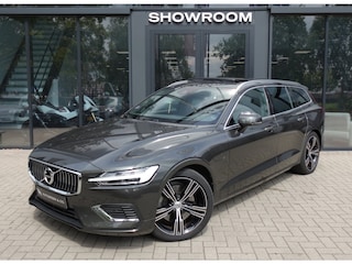 Volvo V60 2.0 T8 Twin Engine AWD Inscription PANO KEYLESS