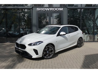 BMW 120 M Sport Design Edition PANO KEYLESS CAM