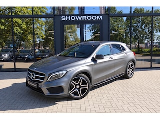 Mercedes-Benz GLA 180 Prestige CAM AMG'