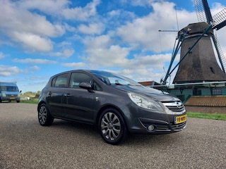 Opel Corsa 1.4-16V '111' Edition. AIRCO, 5-DEURS, CRUISE CONTROLE!