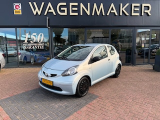 Toyota Aygo 1.0-12V SImpel en zuinige aygo met nieuwe apk
