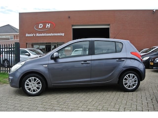Hyundai i20 1.4i DynamicVersion nieuwe ap inruil mogelijk nap