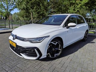 Volkswagen Golf 1.5 eTSI 150PK R-Line | Half leder | ACC | Camera | AppConnect | Stoelverw. | LED | Climate Control