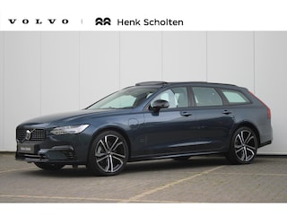 Volvo V90 T8 Plug-in hybrid AWD Ultra Dark | Luchtvering | Trekhaak | Panoramadak | Verwarmbare voorstoelen met massagefunctie | Gelaagde zijruiten | Premium audio by Bowers&Wilkins |