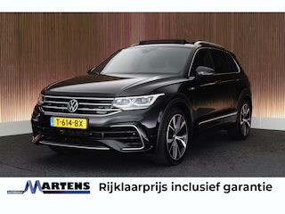 Volkswagen Tiguan 1.5 TSI 150pk DSG R-Line Business + Trekhaak Camera HUD Stoelverwarming Panoramadak Navigatie