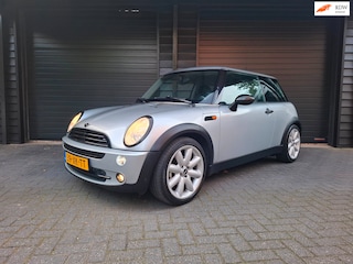 Mini Mini 3-Deurs 1.6 airco nwe APK 17" lmv weinig km
