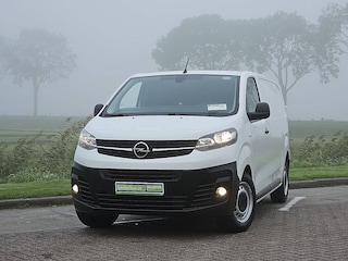 Opel Vivaro 1.5 L2 3-Zits/Leer Euro6 NAP Airco Trekhaak Wp-inrichting Onderhouds-historie 1e Eigenaar!