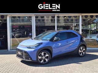 Toyota Aygo 1.5 Hybrid Pulse Plus | Lavender, Bi-Tone, Stoelverwarming, Climate control, Startknop, LED, 17 inch