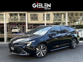 Toyota Corolla Touring Sports Hybrid 200 Dynamic Plus | Dodehoekherkenning, Parkeersensoren, Stoel + Stuurverwarming, Elektrische achterklep