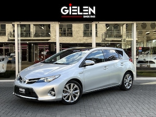Toyota Auris 1.8 Hybrid Lease | Panoramadak, Navigatie, Parkeercamera, Cruise control, Lichtmetalen velgen