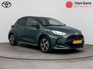 Toyota Yaris 1.5 Hybrid 115 Dynamic | Dodehoek detectie | Parkeersensoren voor/achter | Stoel-/stuurverwarming | Apple Carplay / Android Auto | Keyless | Adaptive Cruise | Clima | Camera | 16 inch