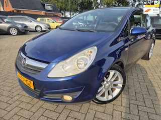 Opel Corsa 1.4-16V Enjoy 2008. Airco/Cruise/Lichtmetaal etc.. APK 06-2027