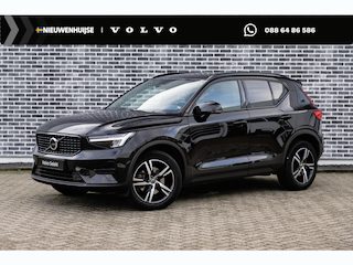Volvo XC40 2.0 B4 Plus Dark | Trekhaak | Harman Kardon Audio | Achteruitrijcamera | Parkeersensoren | Keyless Entry | Elektrische Achterklep | Elektrisch Verstelbare Voorstoelen | Stoelverwarming | Google Navigatie | Apple Carplay | Android Auto