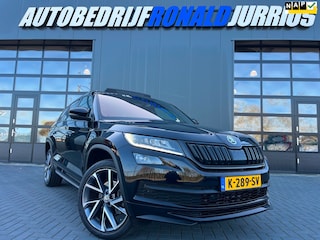 Skoda Kodiaq 1.5 TSI Sportline Business 7p./NL.Auto/Panoramadak/Clima/Virtual Cockpit/Alcantara/1Ste Eigenaar/Dealer Onderhouden