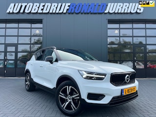 Volvo XC40 1.5 T2 Momentum NL.Auto/Two-Tone/Trekhaak/Camera/Stoelverw./Carplay/1Ste Eigenaar/Dealer Onderhouden